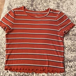 American Eagle medium cropped t-shirt
